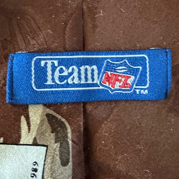 Vintage Cleveland Browns Necktie 100% Silk NFL AFC Central - Picture 3 of 15